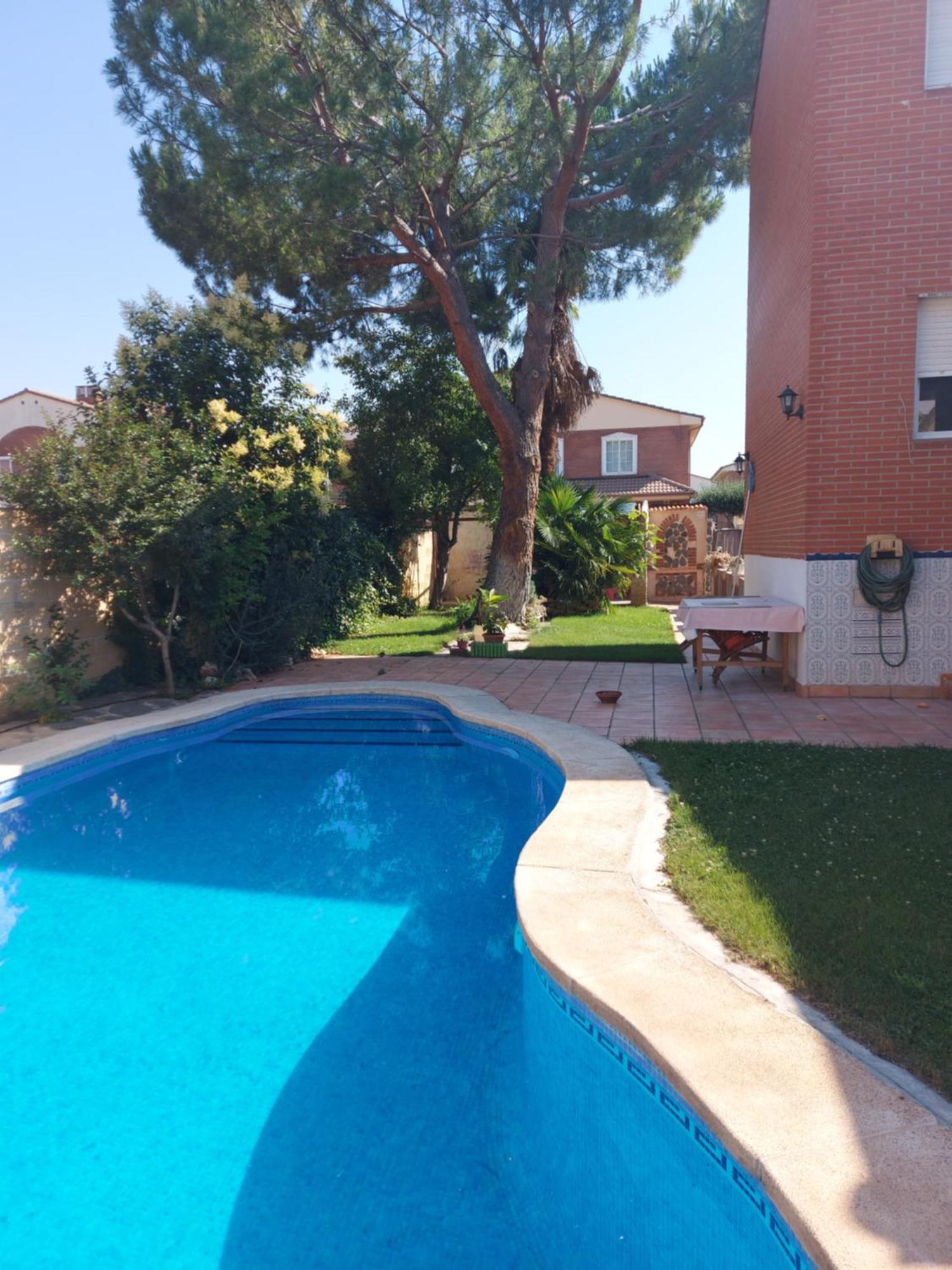 Habitacion,Piscina Y Jardin 阿祖奇卡黑纳雷斯 外观 照片